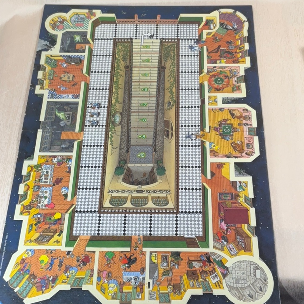 1989 Midnight Party Game by Ravensburger - Picture 2 of 16